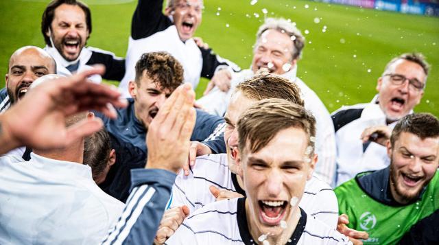 kaiyun-18岁神童爆发,昆茨点石成金,德国U21队决赛3连进!